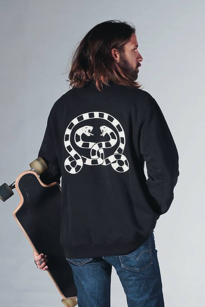Snakes Sweatshirt – Menade Wear